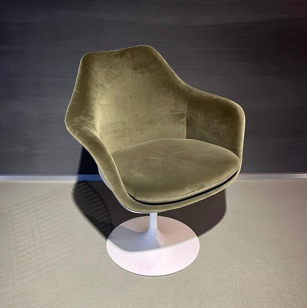 Knoll International - Armlehnstuhl Saarinen Tulip Stoff Dedar Eva Mousse 168 Grün Schale Kunststoff Weiß Drehgestell Metall Weiß - 4