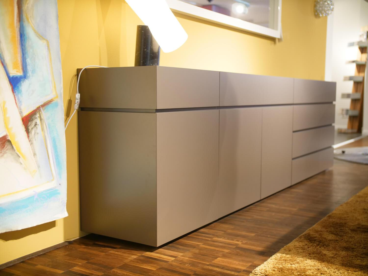 Interlübke - Sideboard Cube Bold lacquer M10 Bronze Metallic And lacquer M16 Elephant - 3