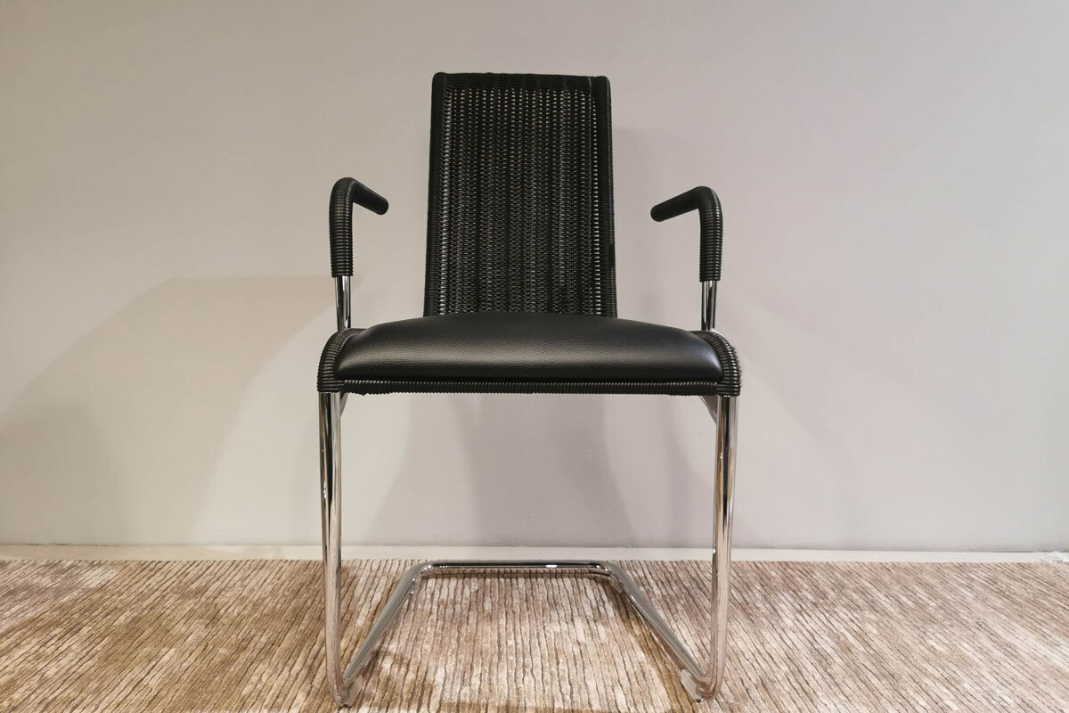 6er-Stuhlset D21i B20 Leder Schwarz Tecta Geflecht Gestelll Stahlrohr Verchromt