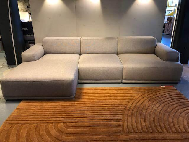 Muuto - Ecksofa Connect Soft Stoff Re-Wool 128 Grau Füße Holz Lackiert - 3