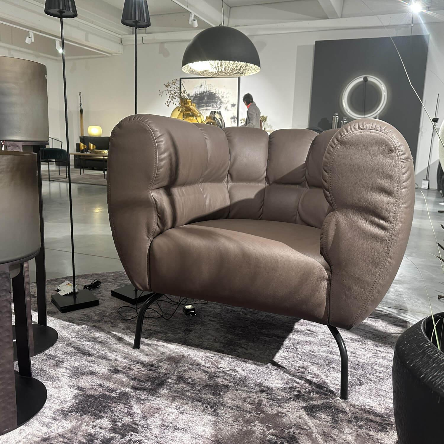 Brühl - Sessel Magnolia Anilinleder 5707 85 Pearl Braun Fuße Metall Schwarz Pulverbeschichtet - 3