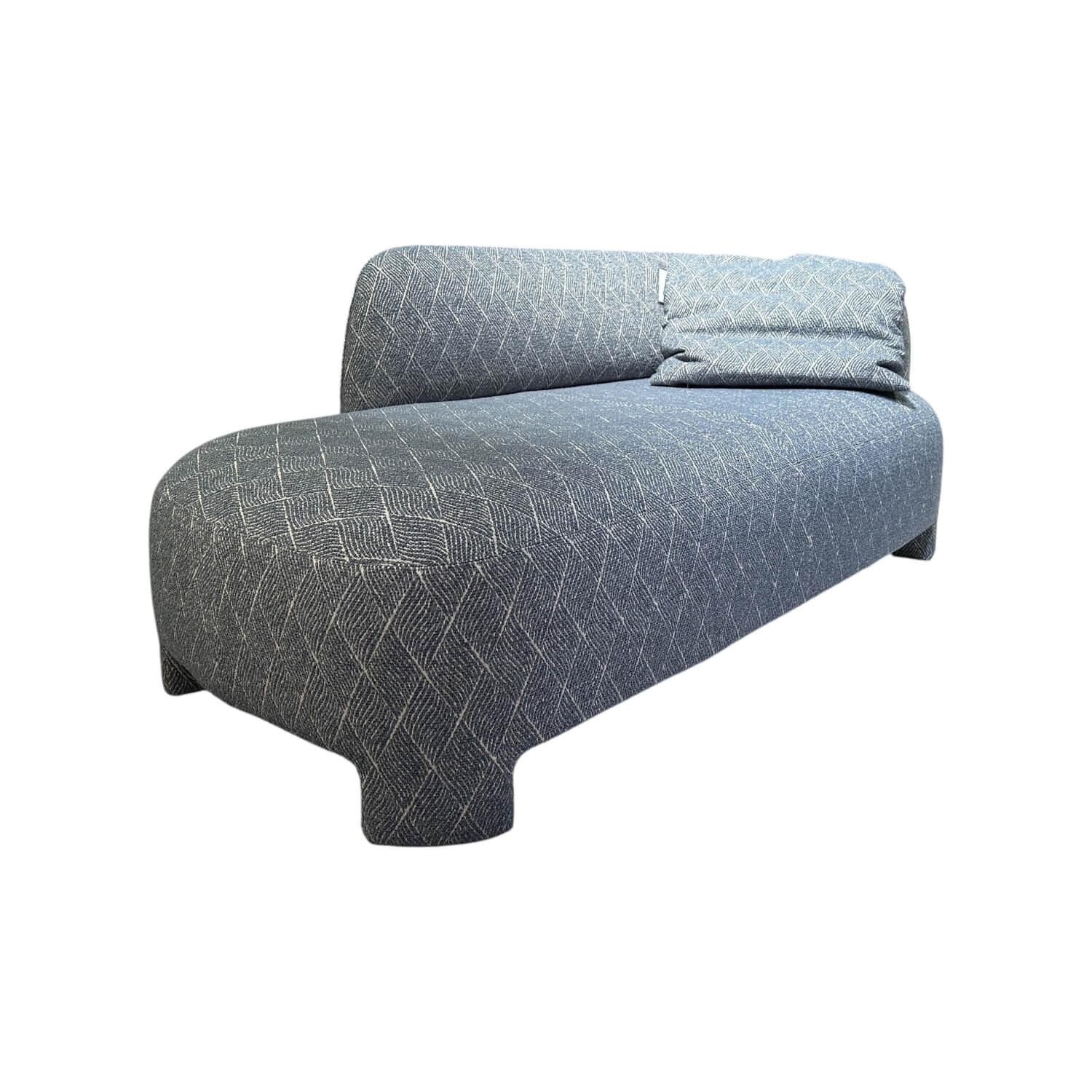 Ligne Roset - Sofa Taru Stoff G Vidar Slice Blau Beige Gestell Stahlrohr Mit Kissen - 1