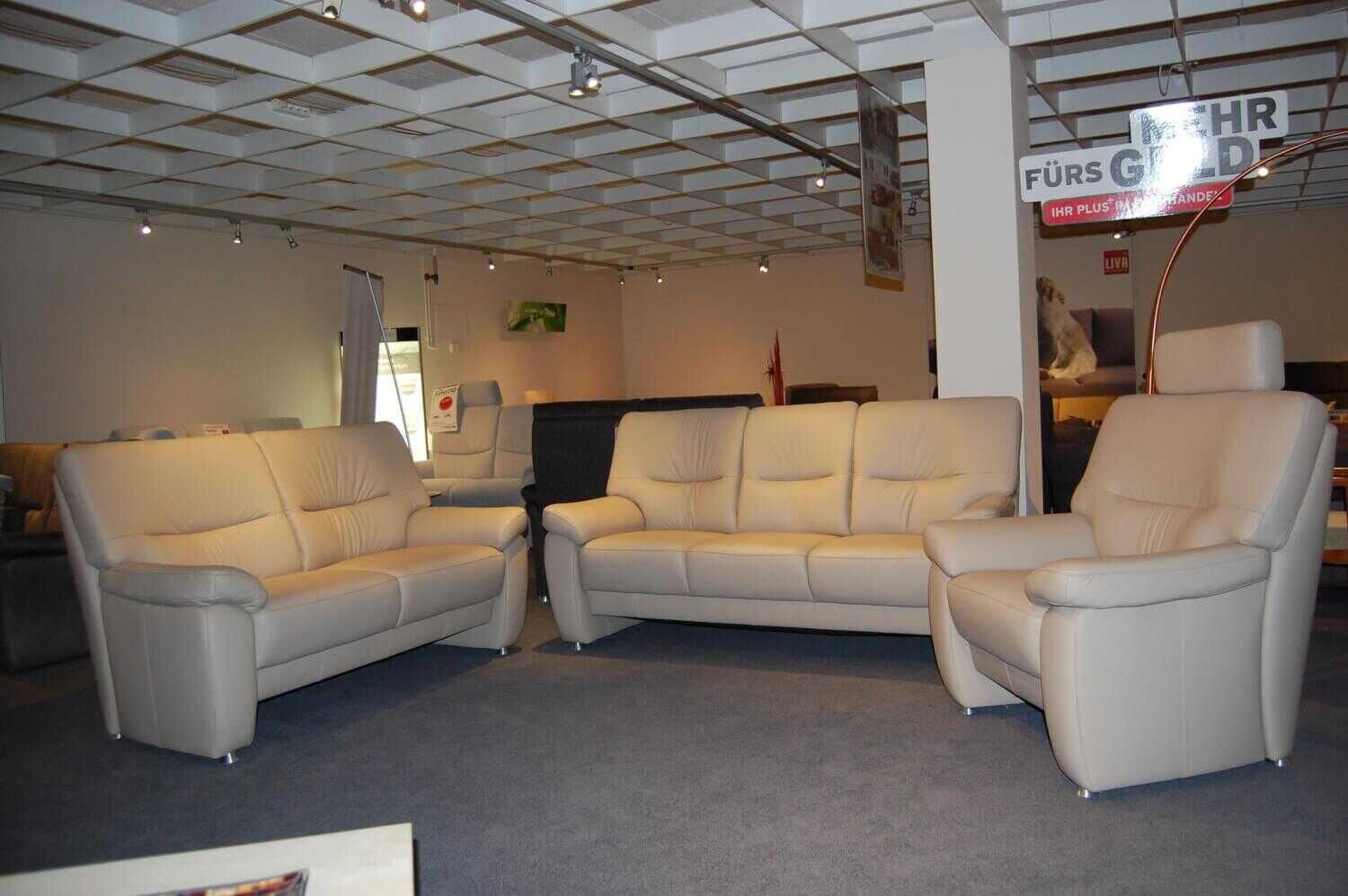 arco-garnitur-3900-boxspring-leder-beige-1-sofa-2-sessel-mit-kopfst-C3-BCtze-c6aa7f43a91f5cb740aab7406 Arco - Garnitur 3900 - Boxspring Leder Beige 1 Sofa 2 Sessel mit Kopfstütze - 4