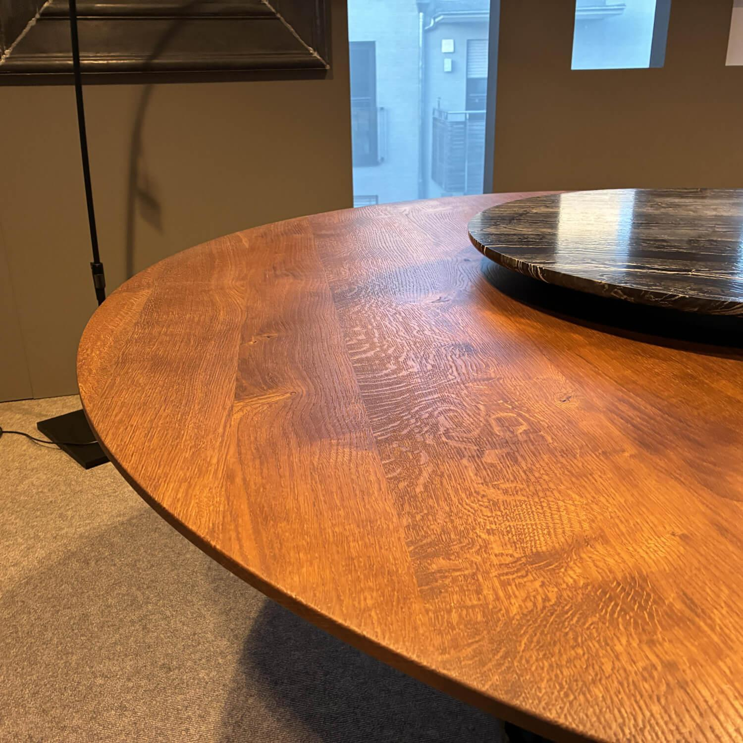 Janua - Esstisch BC 07 Basket Platte Eiche Geräuchert Gebürstet Gestell Metall Schwarz Inklusive Lazy Susan Marmor Schwarz - 3