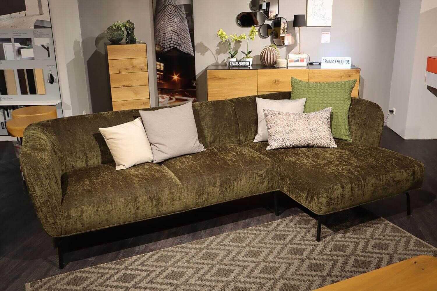 raumfreunde-ecksofa-lene-stoff-atropa-khaki-metallfu-C3-9F-schwarz-136463135858 Raum.Freunde - Ecksofa Lene Stoff Atropa Khaki Metallfuß Schwarz - 3