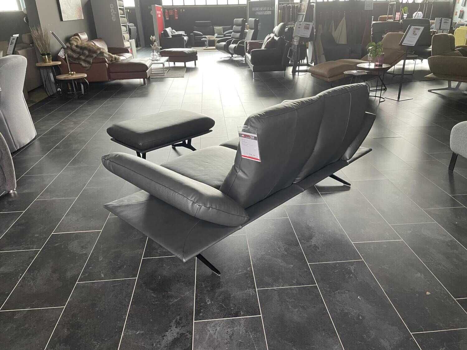 koinor-sofa-francis-leder-c-classic-pepper-grau-fu-C3-9F-schwarz-mit-hocker-d76623043542BMFaEadoQrOKX Koinor - Sofa Francis Leder C Classic Pepper Grau Fuß Schwarz mit Hocker - 4