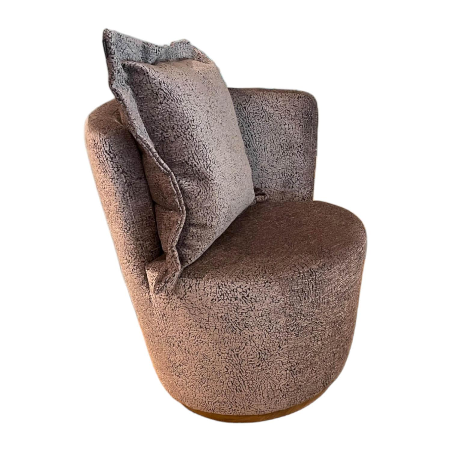 Sessel Malia Lounge Chair Stoff JAB Croco Violett Sockel Natur Geölt