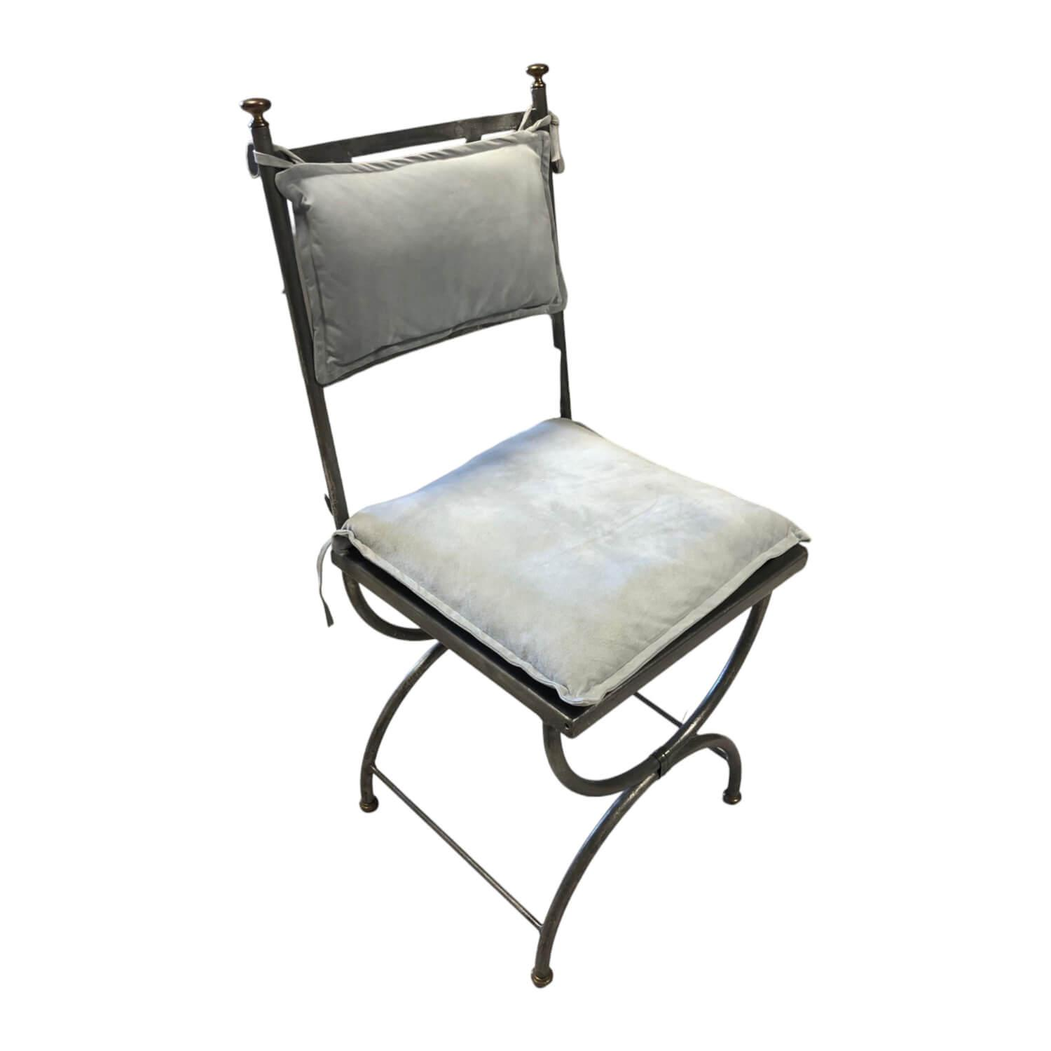 Stuhl Modell Ferro Rauleder Wassergrün Gestell Ausführung Metall