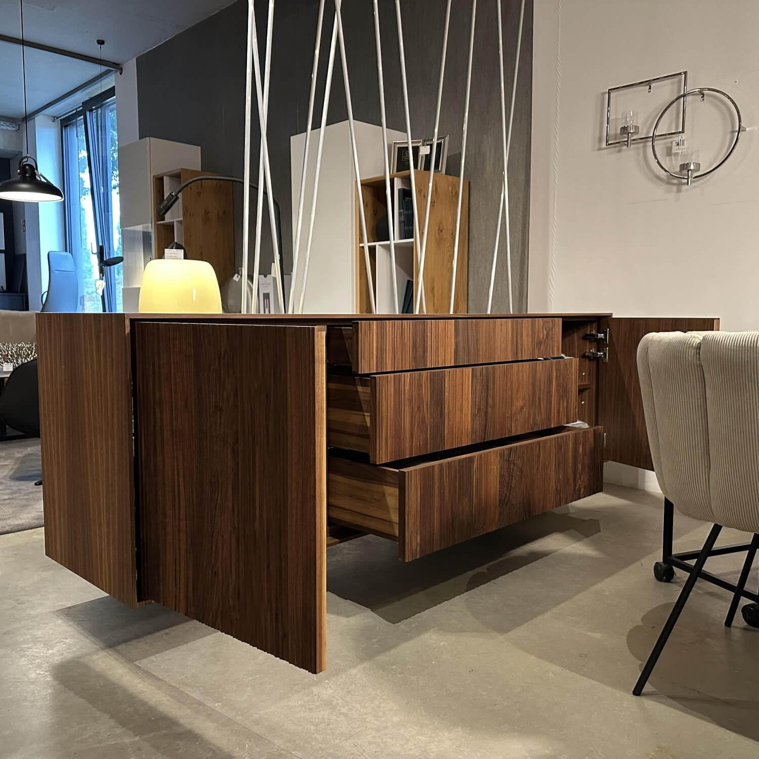 Riva1920 - Sideboard Vela Nussbaum Geölt - 8