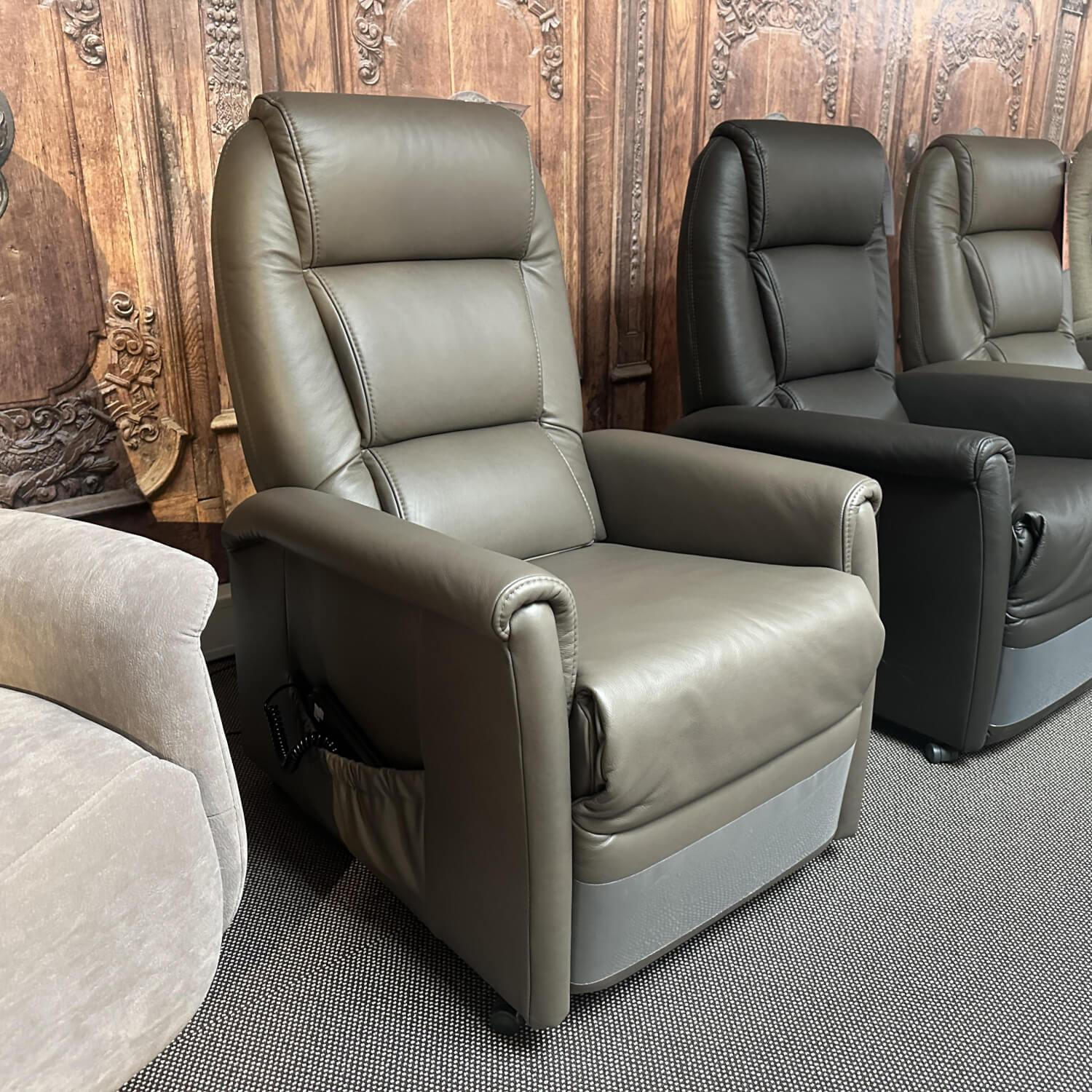 himolla - Ruhesessel 9773 Cumulus Quartett Leder Cubano A Grün Braun Füße Rollen Schwarz Mit Aufstehhilfe - 4