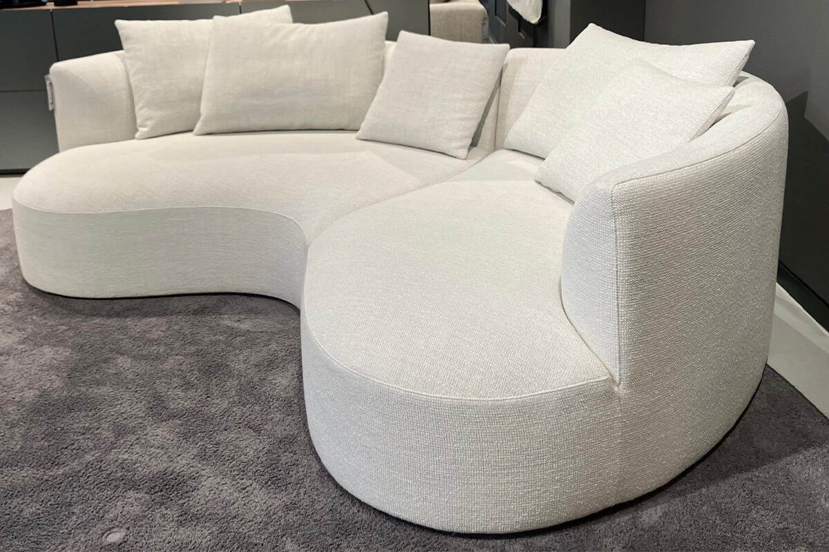 COR - Wohnlandschaft Sofa Siwa Stoff 8180 Birkenweiß mit 5 Kissen - 4