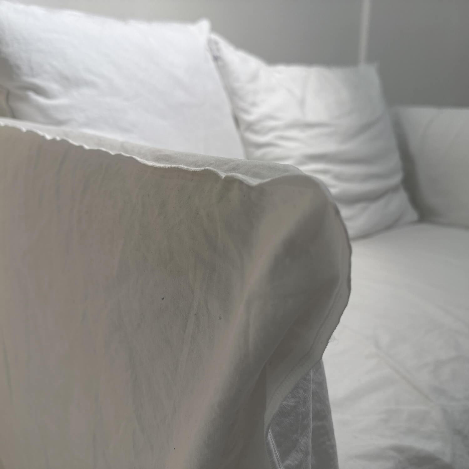 Gervasoni - Sessel Ghost Stoff Lino Weiß Bianco Inklusive 2 Rückenkissen Gestell Massivholz - 2