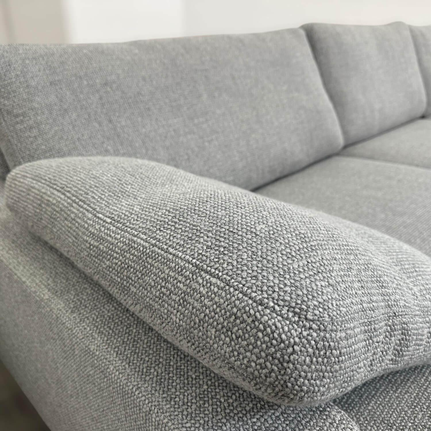 COR - Ecksofa Conseta Stoff 8181 Silbergrau Zylinderfüße Schwarz Lackiert Mit Filzgleitern - 4