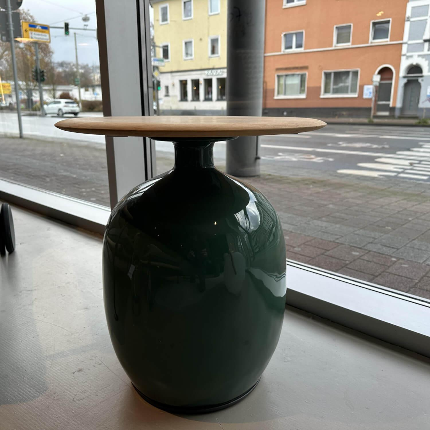 Gloster - Beistelltisch Blow Platte Teakholz Gestell Keramik Emerald Grün Glasiert - 3