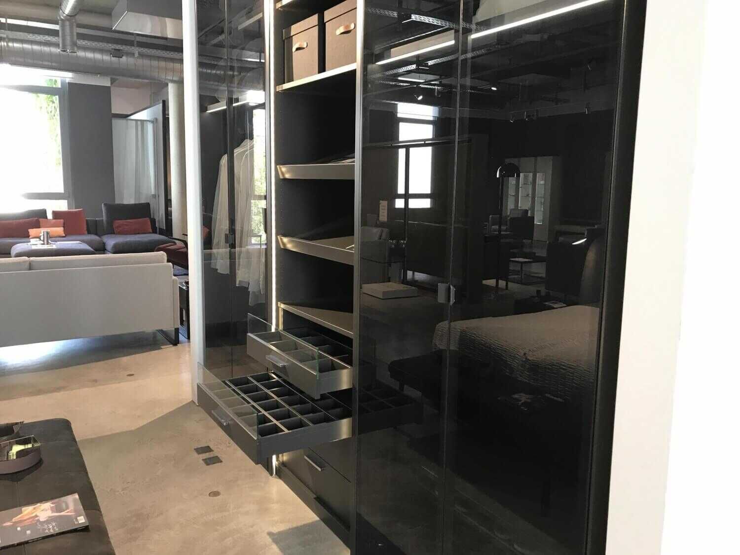 Hülsta - Kleiderschrank Multi-Forma II Türen Glas Korpus Grau Lackiert - 5
