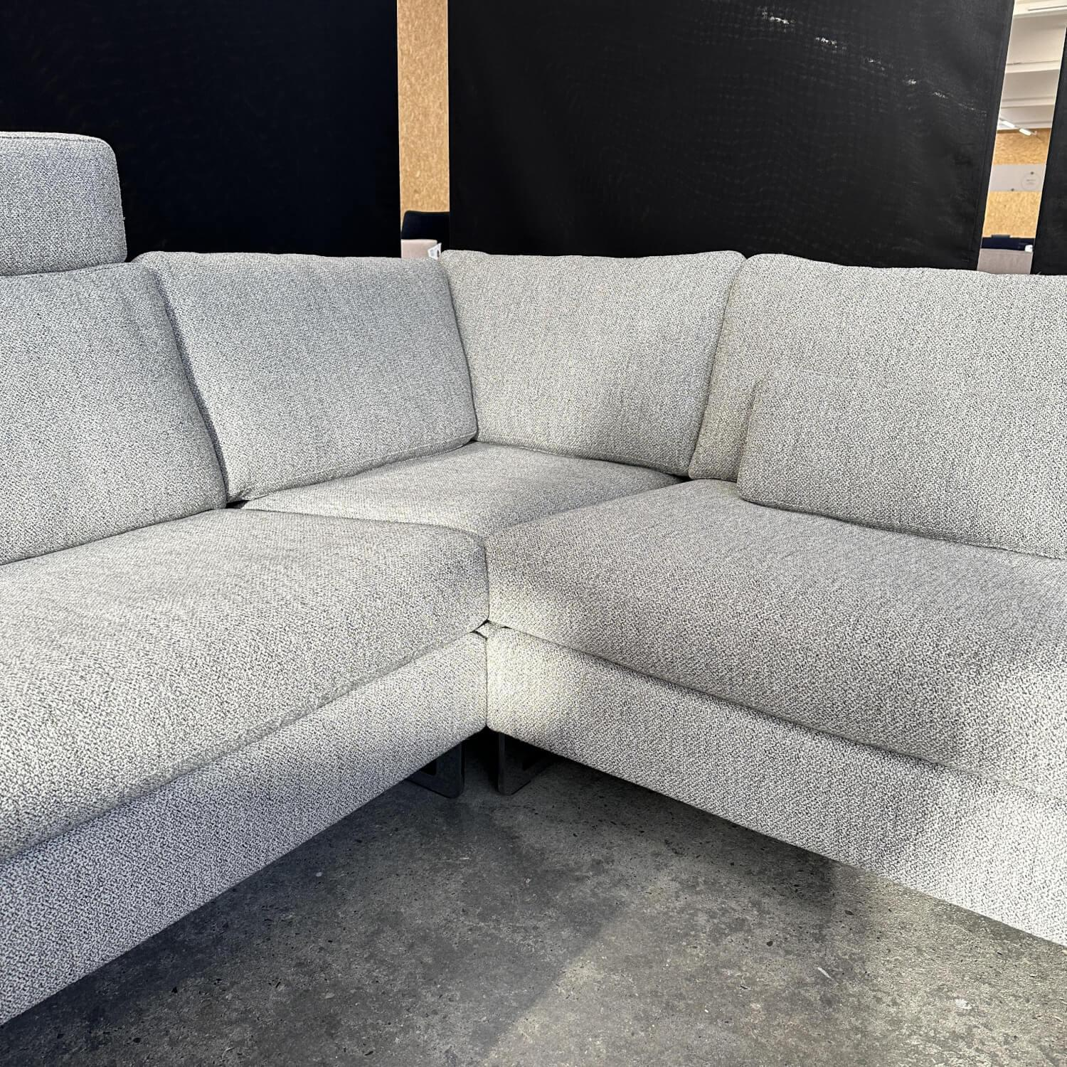 COR - Ecksofa Conseta Stoff 5018 Zement Ecru Grau Schmalkufe Verchromt Ohne Kopfstütze - 5