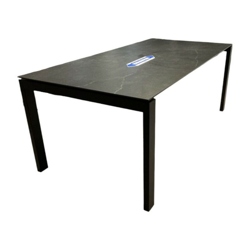 Bert Plantagie - Esstisch Isola Tischplatte Dekton Industrial Laos Schwarz Gestell Metall RAL Verkehrsschwarz Mit Auszug - 1