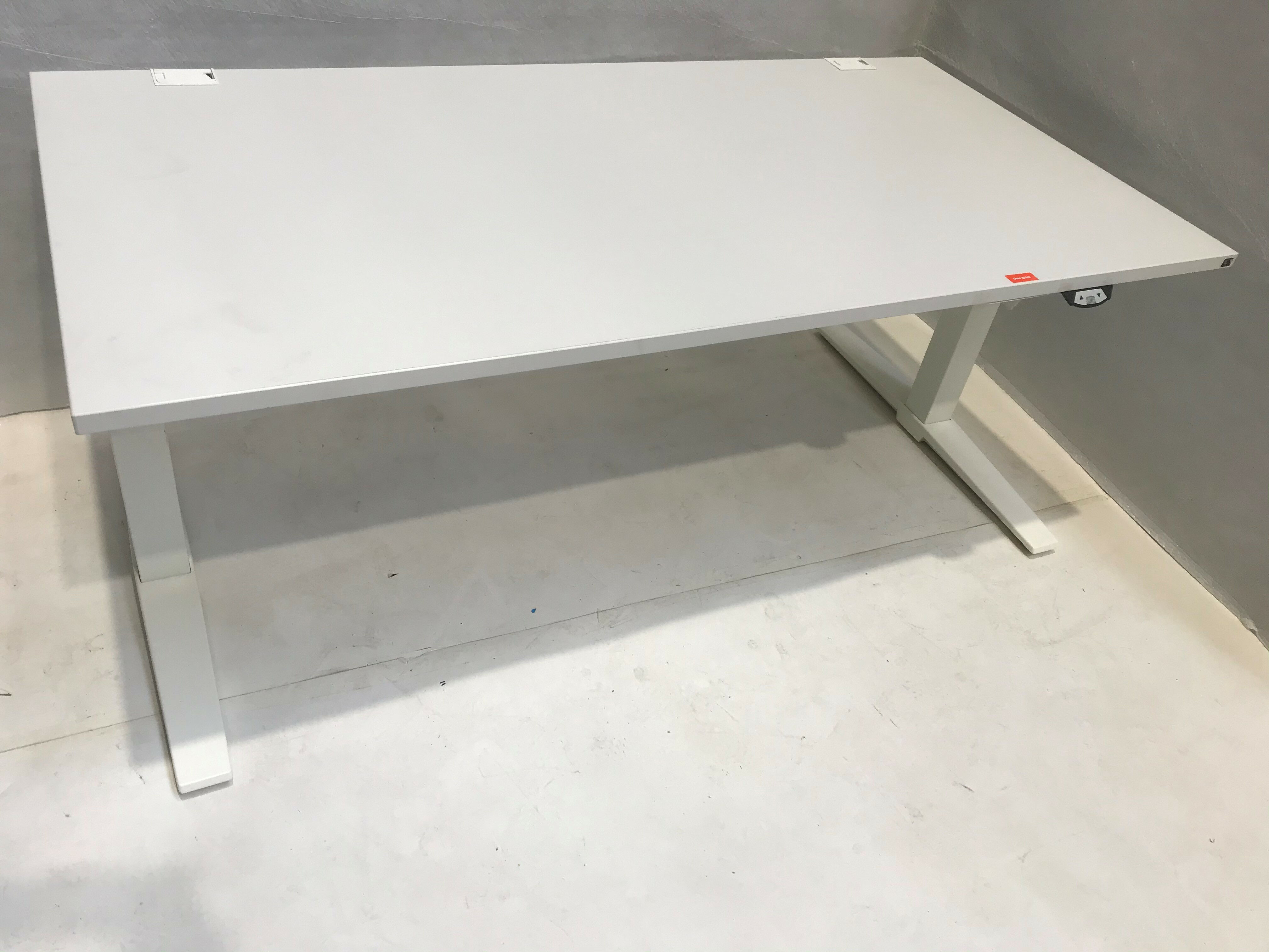 Schreibtisch Talo.S 160x80 Platte Weißgrau Gestell Weiß Höhenverstellbar