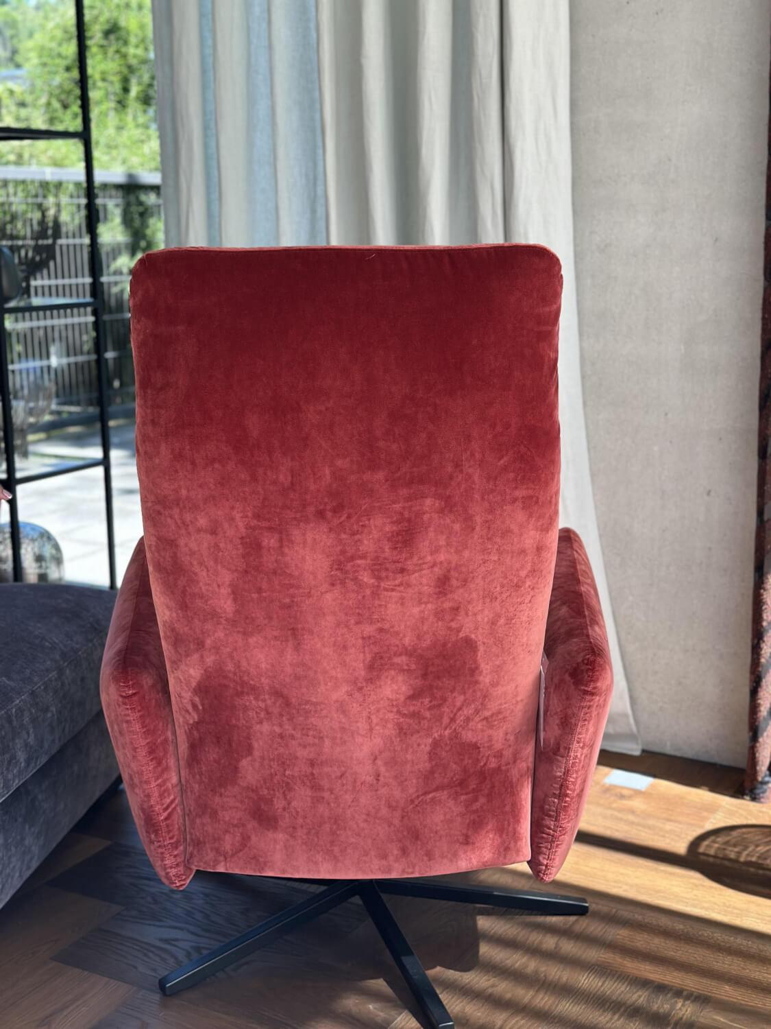 IP Design - Funktionssessel Heavens Place Stoff Carlucci City Velvet CA7832 063 T Rot Sternfuß Metall Schwarz - 8