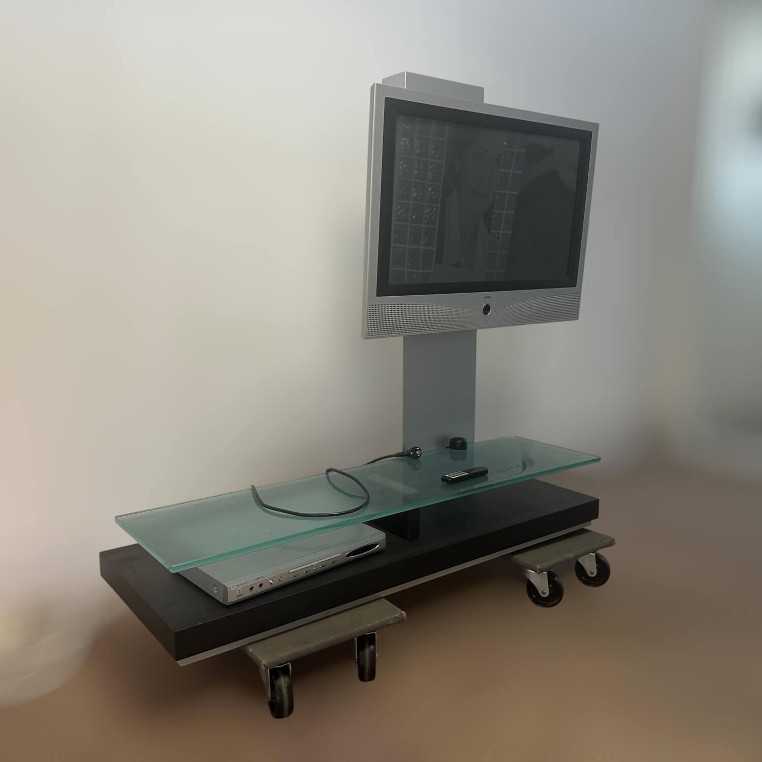 Bacher - TV Regal Adabar Metall Silber Glasplatte Elektrisch Höhenverstellbar Mit Rollen - 2