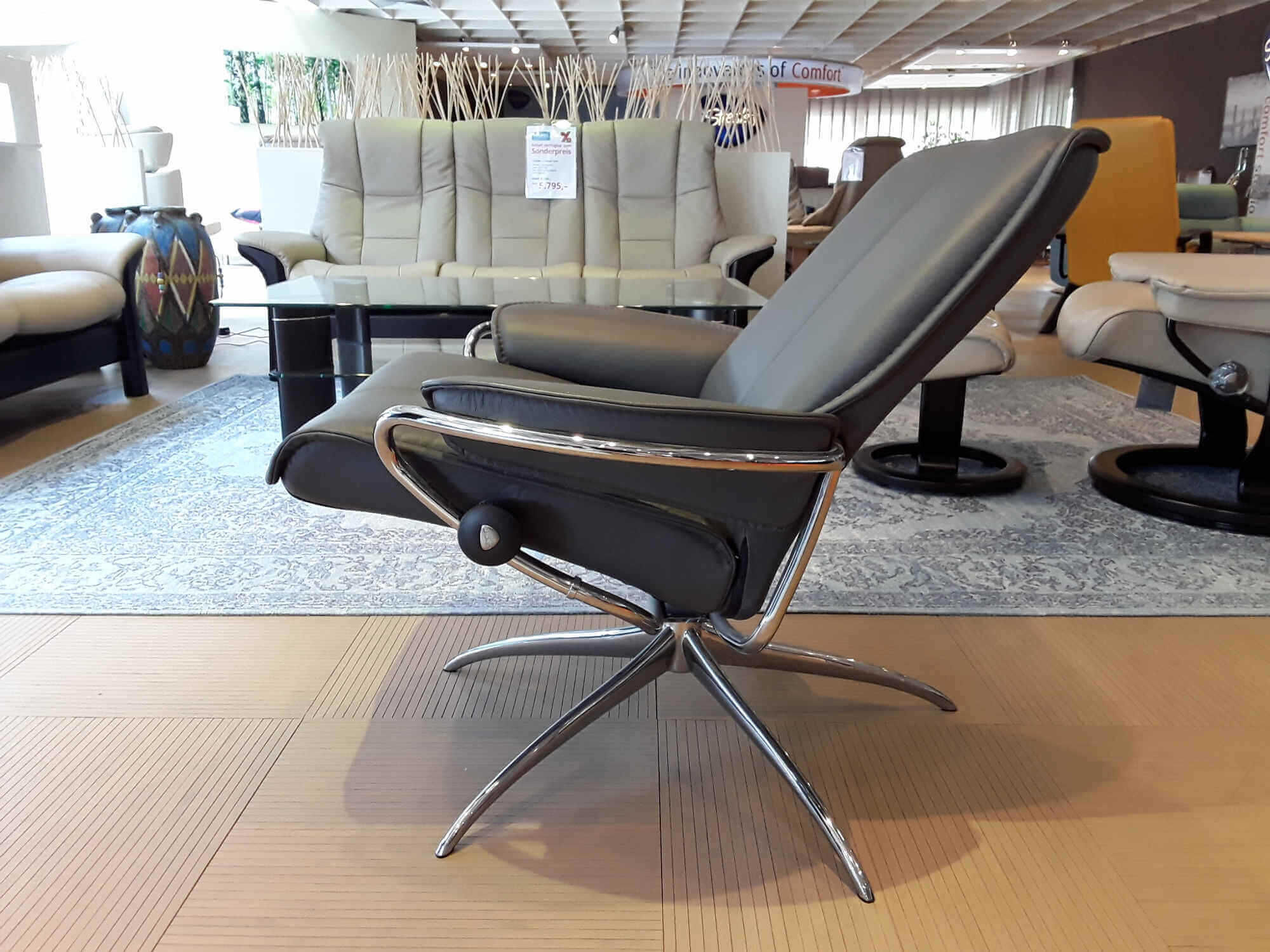 Stressless - Sessel City Low Back Leder Grau Star Base mit Hocker - 5