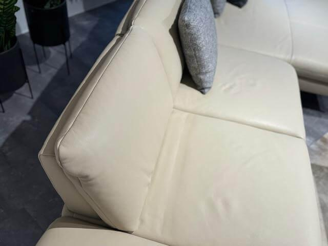 Contur - Ecksofa Collina Leder WP Ecru L50 Beige Metallfüße Gebürstet Inklusive Kopfstütze - 6