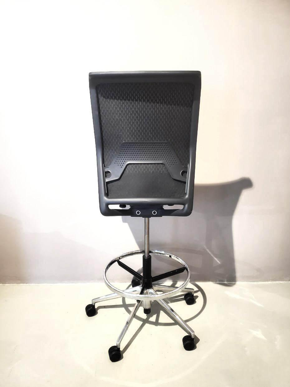 Vitra - Bürostuhl Id Mesh Bezug Sitz Plano Nero Schwarz Rücken Diamond Mesh Nero F30 Schwarz Gestell Edelstahl Mit Rollen Schwarz - 5