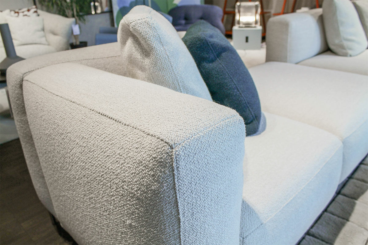 Cassina - Ecksofa Mex-Hi Stoff Look Corda Cremeweiß Gestell Verchromt mit 6 Kissen - 6