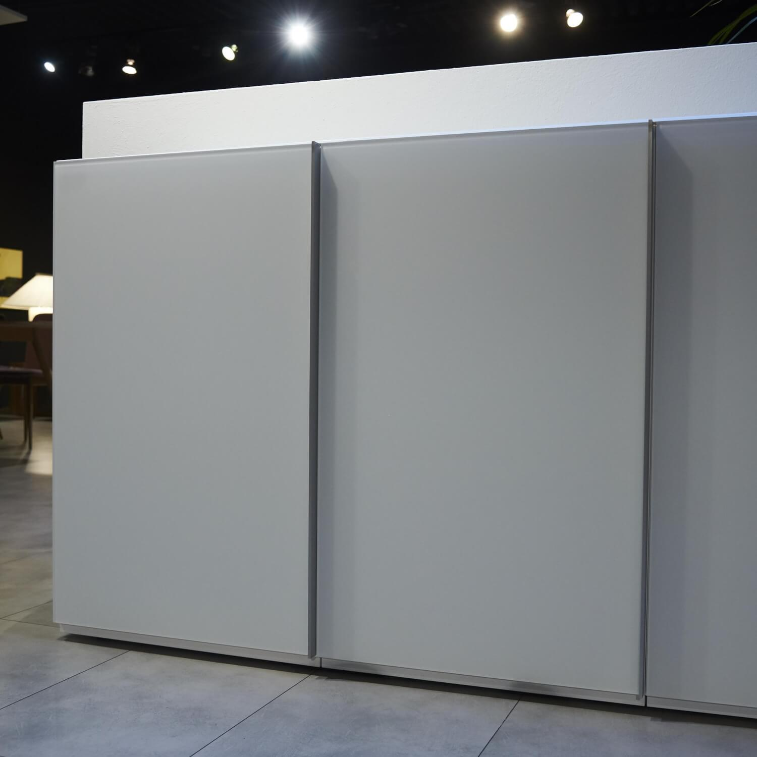 Kettnaker - Sideboard Alea Lack Weiß Front Und Abdeckplatte Glas Matt Weiß Griffe Alu Matt - 7