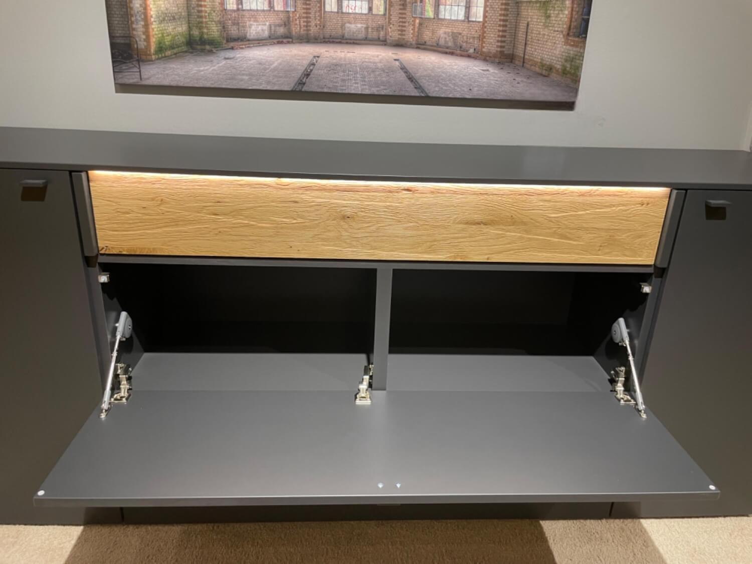 Venjakob - Sideboard 7243 3893 Lumea Lack Anthrazit Matt Und Eiche Gebürstet Mit LED Beleuchtung - 7