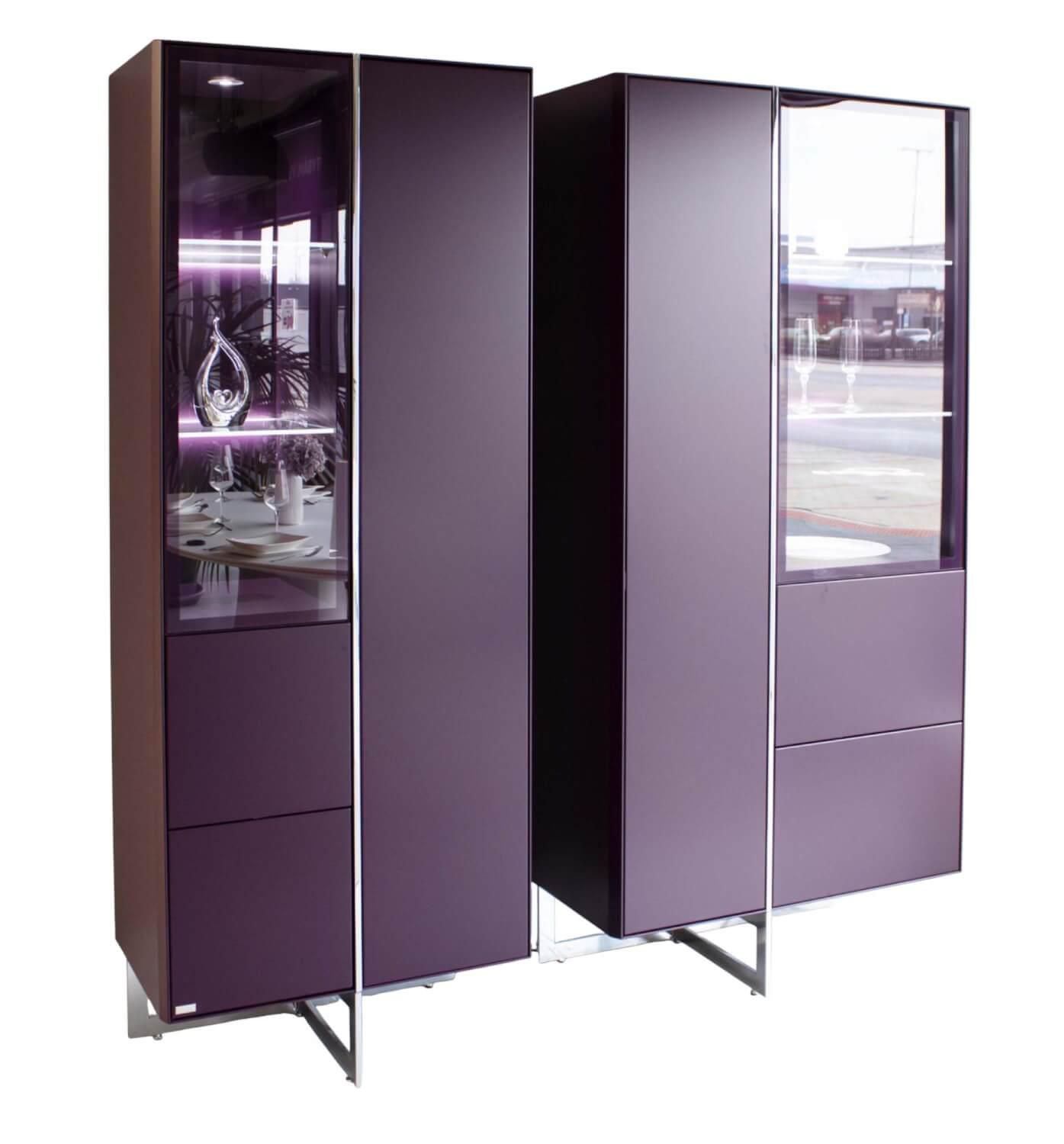 Hülsta - 2er Set Vitrine Fonis Lack Aubergine Violett Gestell Chrom Glänzend - 1