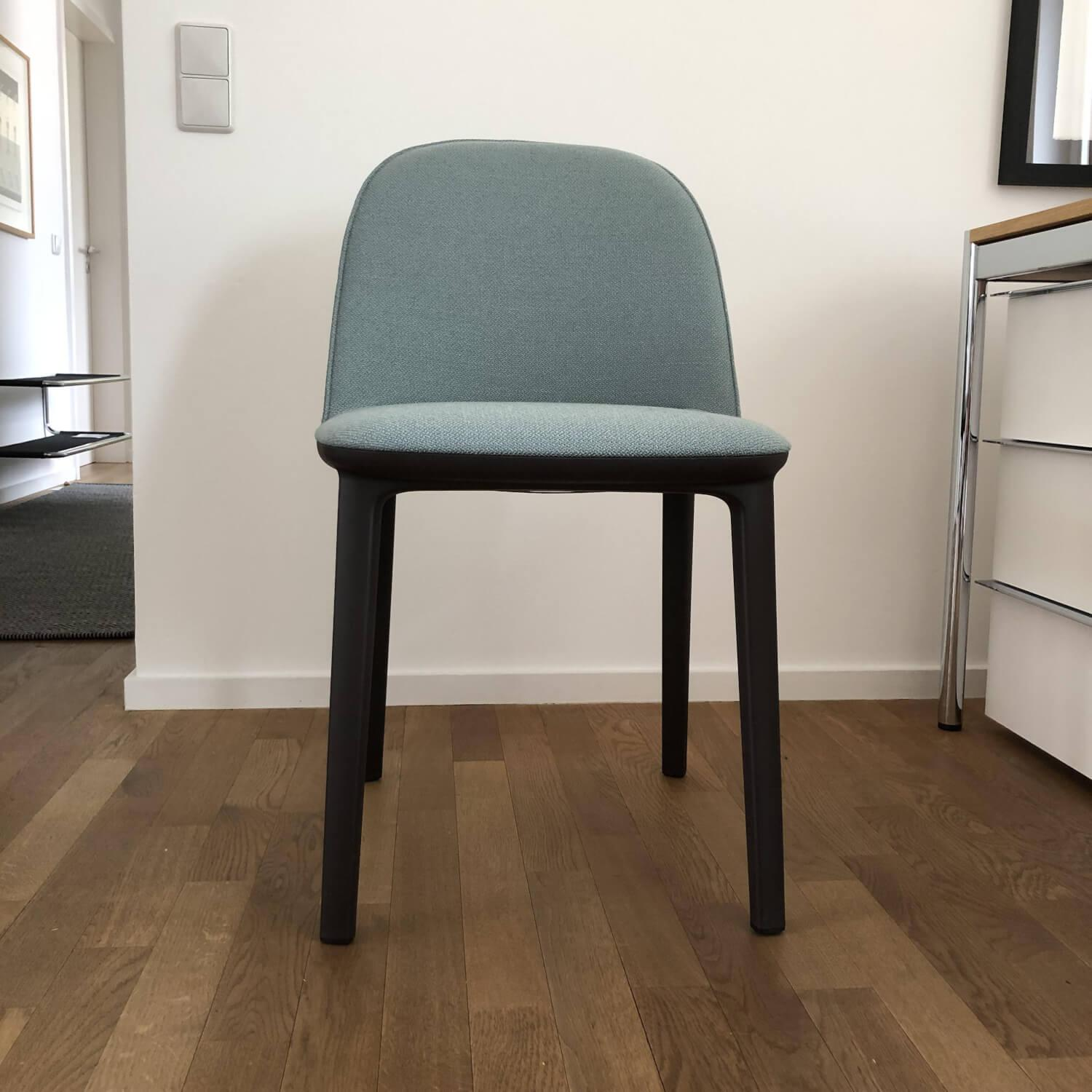 Vitra - Stuhl Softshell Side Chair Stoff Credo Delfin Stahlblau - 5