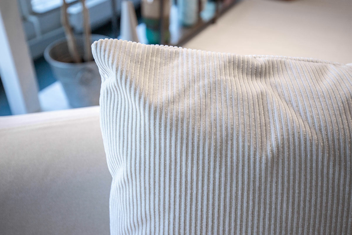 Brühl - Sofa Récamiere Bongo Bay Stoff 4473-40 Weiß mit 3 Kissen - 5