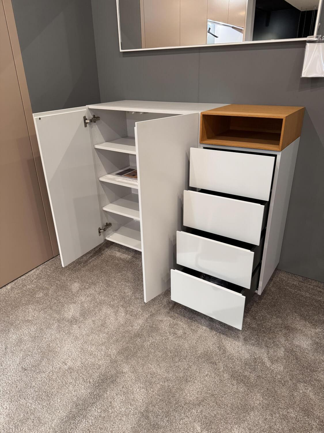 Schönbuch - Sideboard Lack Basisfarbe Grau Weiß Offenes Element Eiche Natur Geölt Mit 2 Türen Und 4 Schubkästen - 5