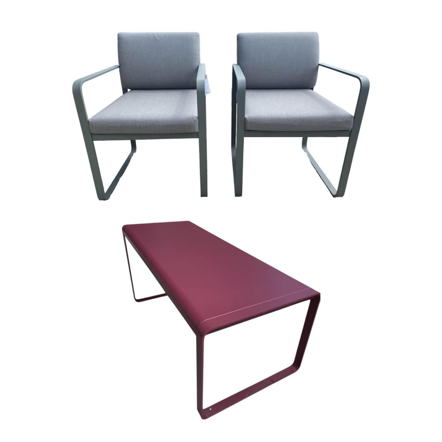 Fermob - Gartengruppe Bellevie Aluminium Pulverlack Sessel Rosmarin Grün Grau Tisch Schwarzkirsche Rot Violett Mit Sitzkissen - 1