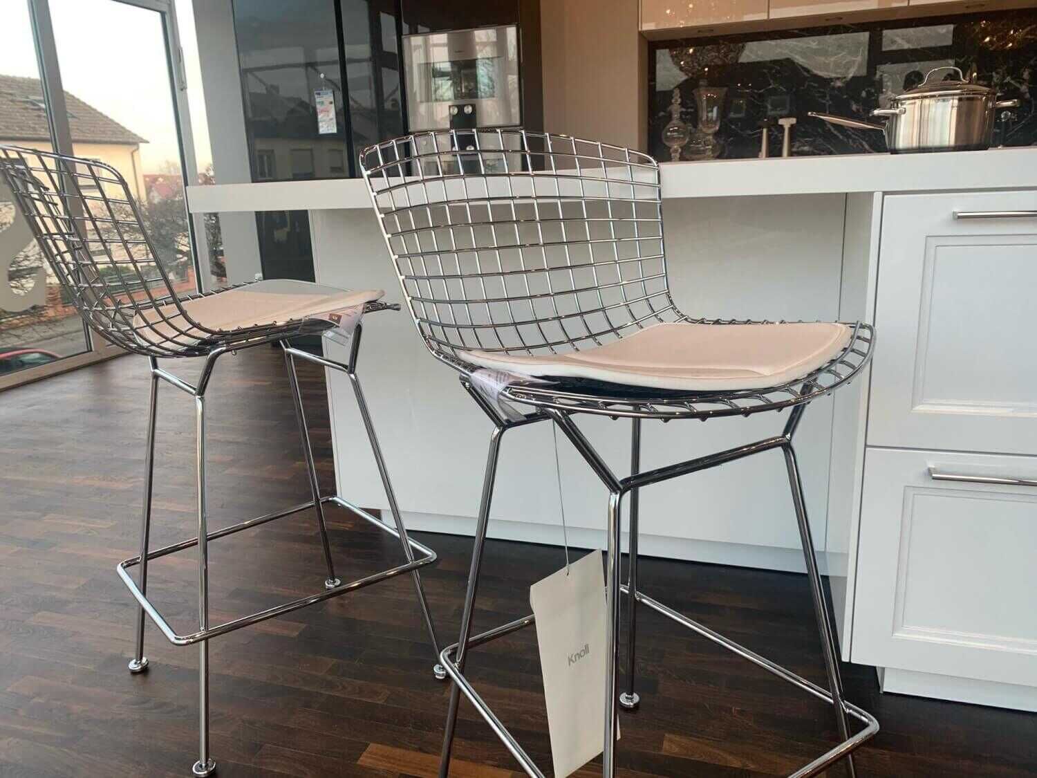 Knoll International - 2er-Set Barhocker Bertoia Verchromt Sitzkissen Leder Z Sabrina Weiß - 5