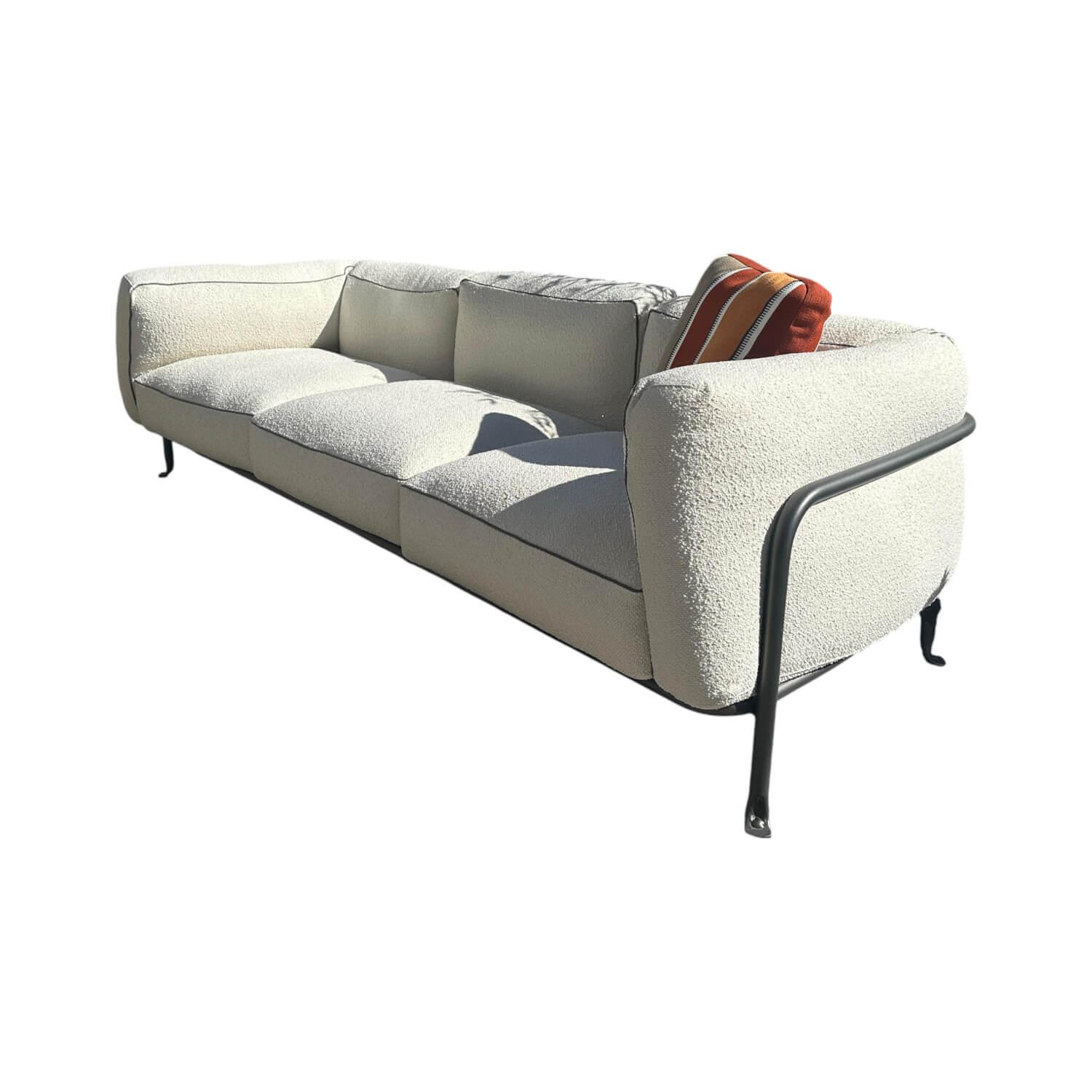 B&B Italia - Outdoor Sofa Borea Stoff Larice Bast 102 Lusso Beige Gestell Aluminiumblech Metall Anthrazit Lackiert Mit Abdeckung - 1