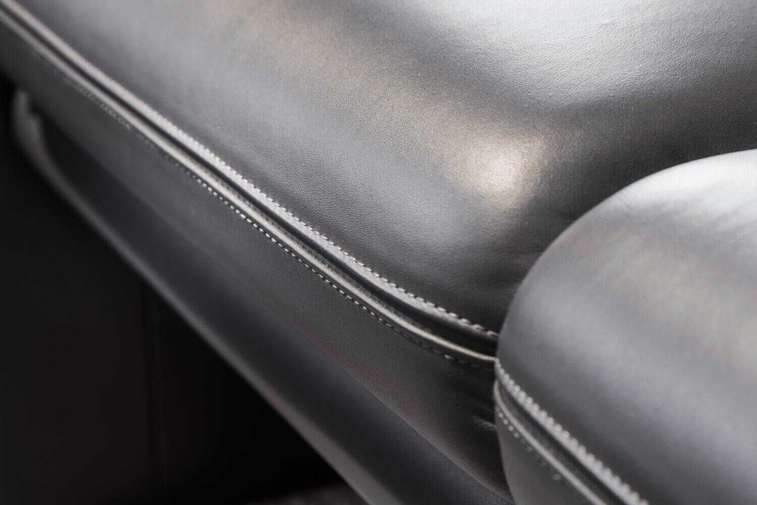 cor-garnitur-zento-leder-grau-565ee68585d7 COR - Garnitur Zento Leder Grau - 6