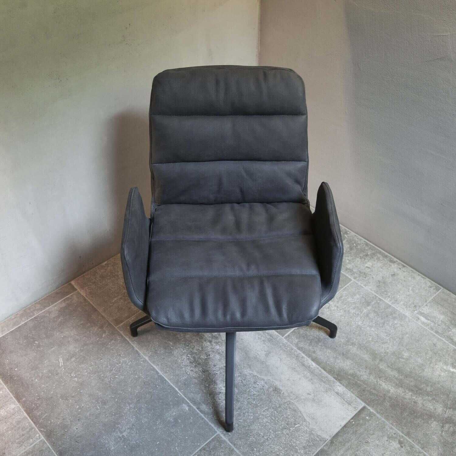 2er-Set Stuhl Poltrona Armchair Modell 926.82 Leder Grau Schwarz