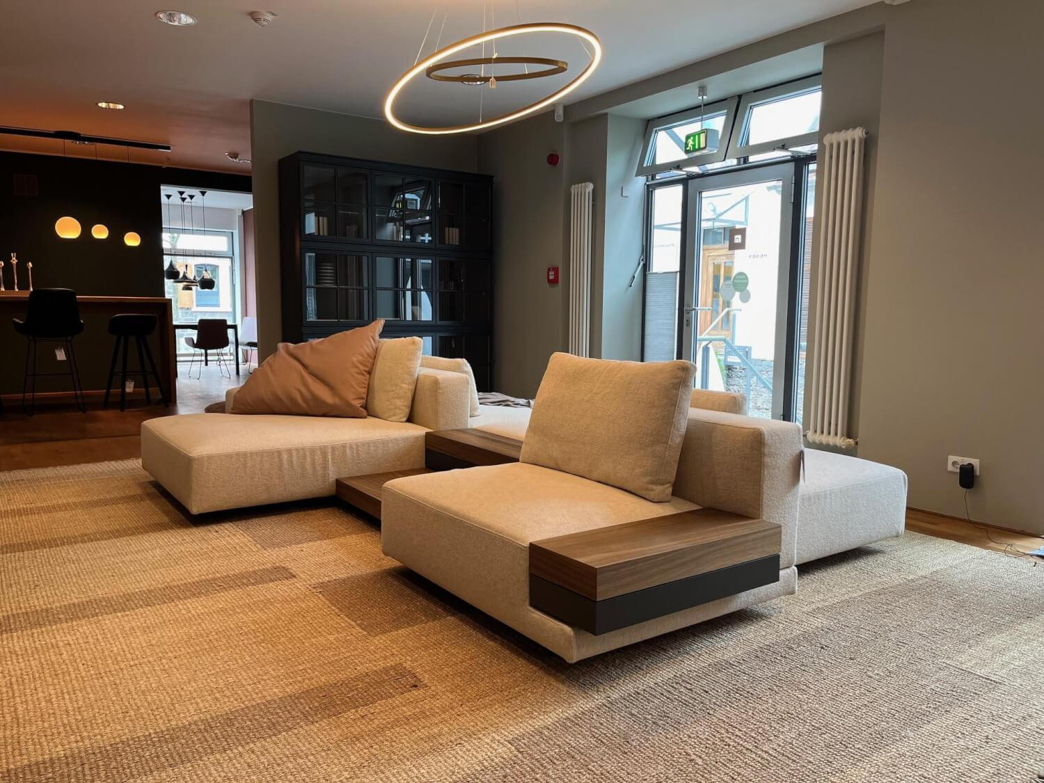 Molteni & C - Sofa Marteen Stoff KG 611 Bi Carta Beige Gestell Metall Zinnfarbig Mit Schubladen Modul Thermoeiche Und Dekokissen - 6