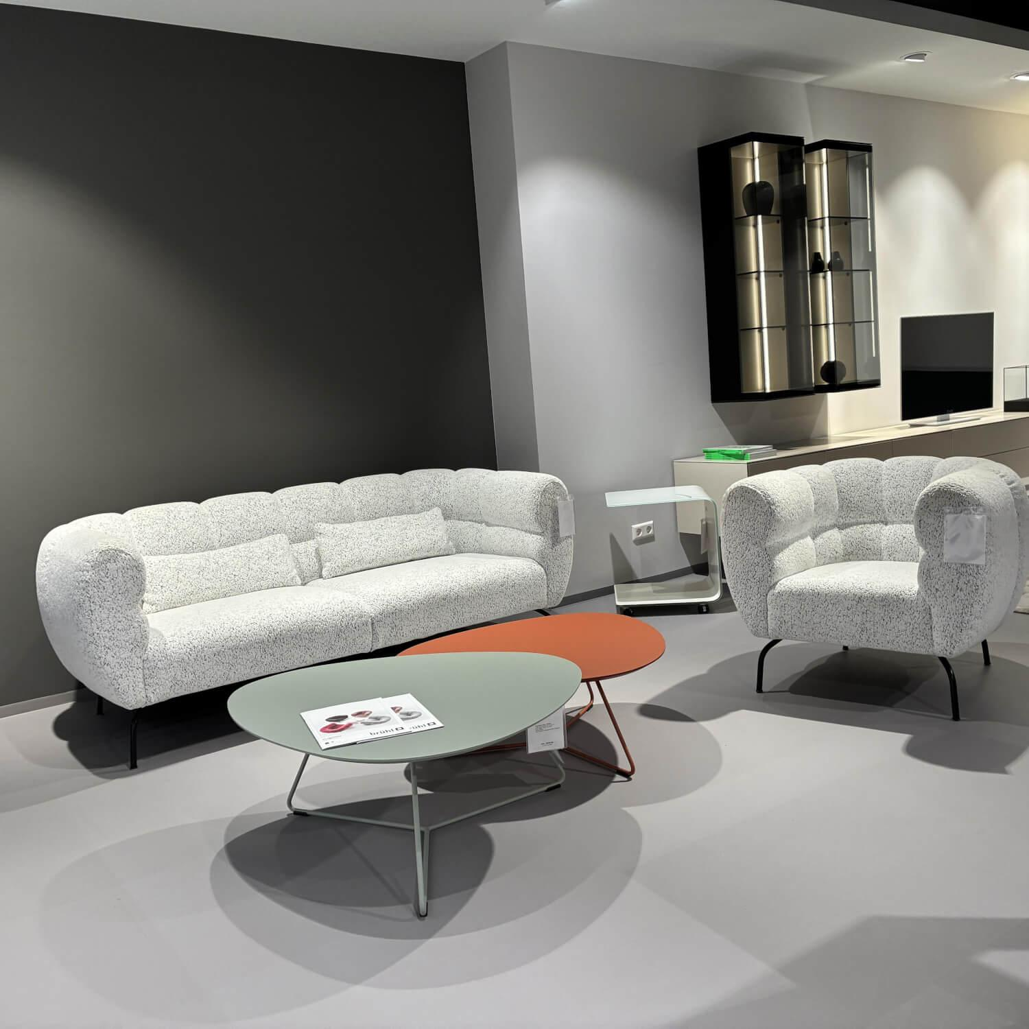 Brühl - Sofa Magnolia 2,5-Sitzer Stoff 6450 49 Weiß Grau Gestell Metal Schwarz Lackiert - 4