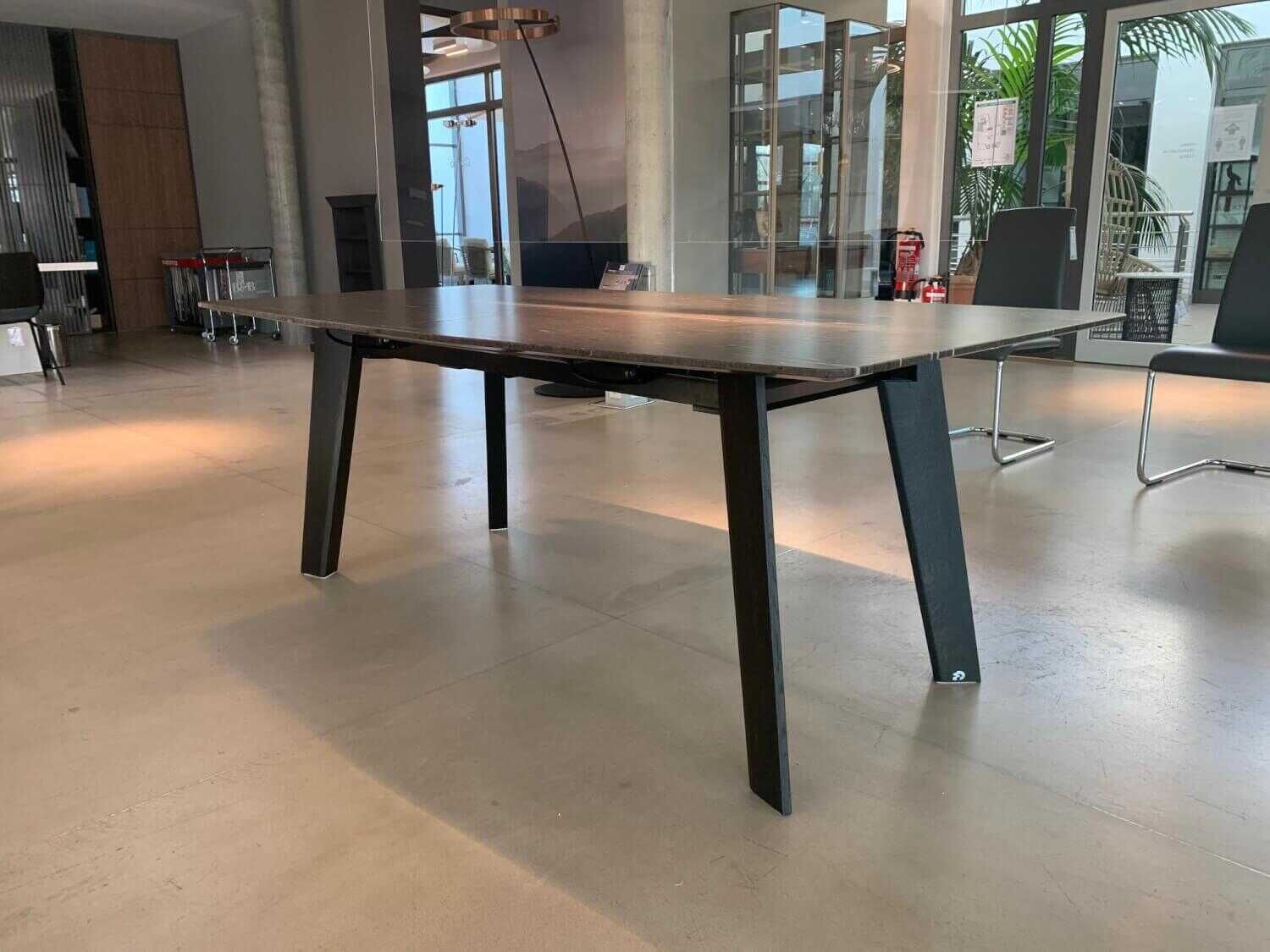 Draenert - Esstisch 1406 Fontana Ausziehbar Platte Stein Braun Silk Gestell Mooreiche - 2