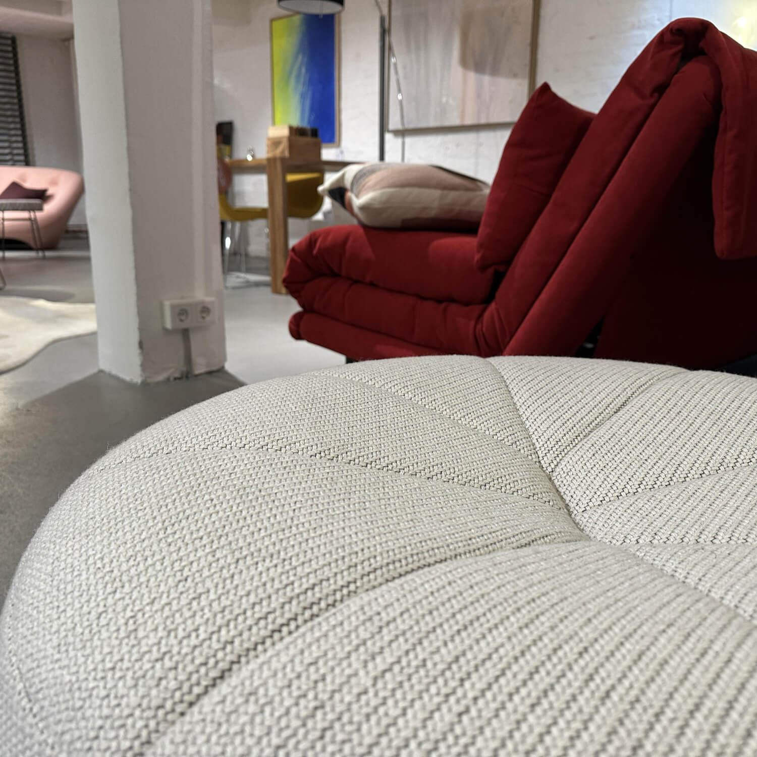 Ligne Roset - Sessel Pumpkin Stoff Coda 100 Creme Noir Mit Drehgestell Inklusive Hocker - 6