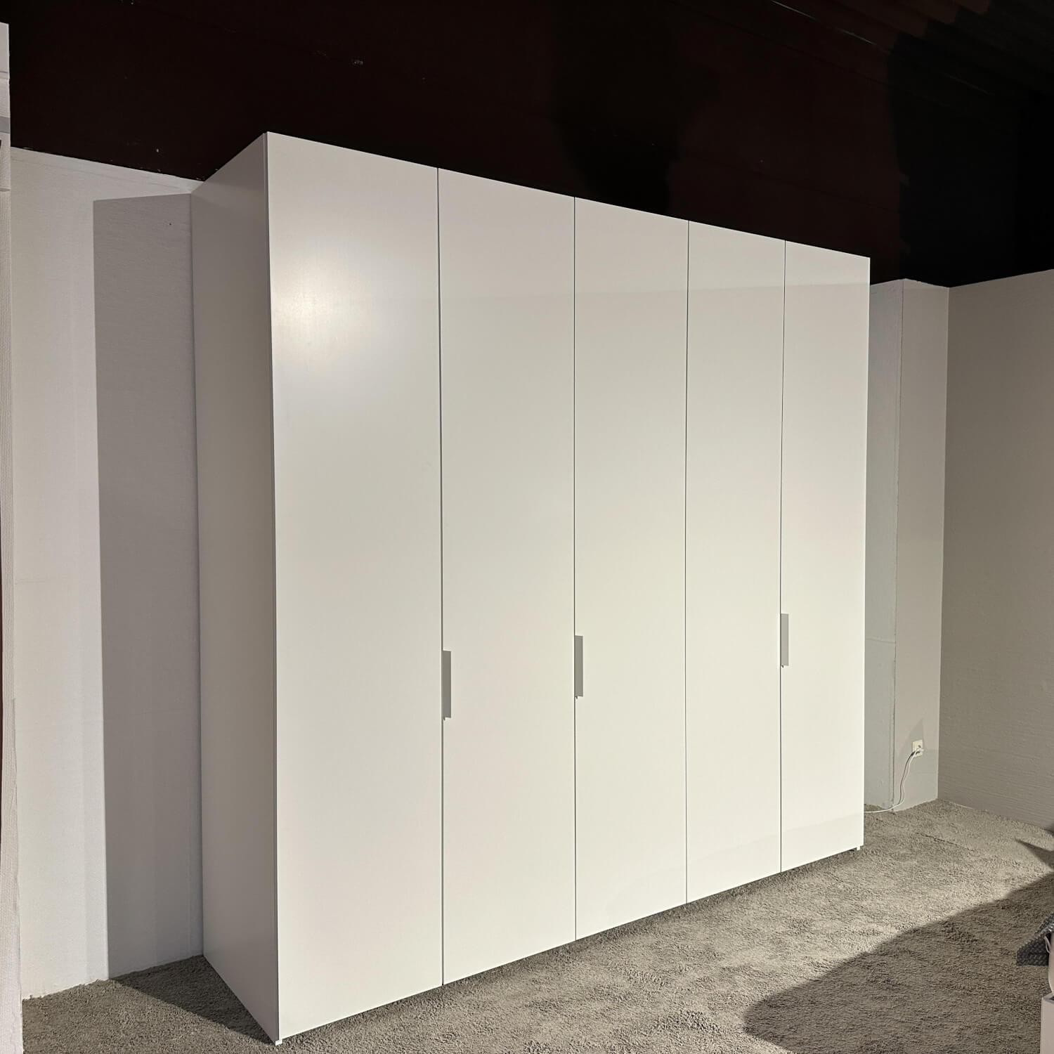 Interlübke - Kleiderschrank Intaro D3405 Lack M03 Schneeweiß Mit Beleuchtung Und Innenspiegel - 7