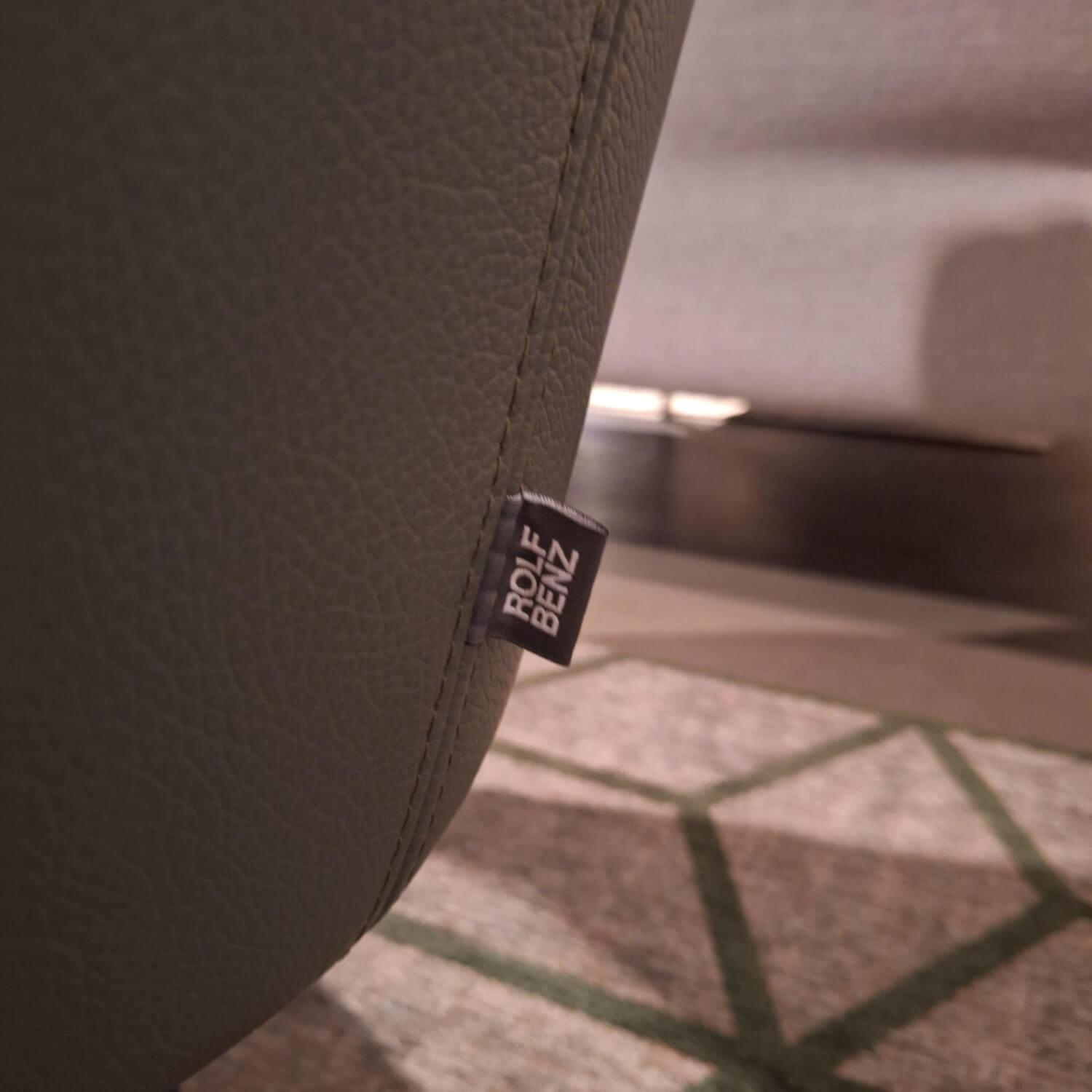 Rolf Benz - Armchair Jon Cover Inside Seat 20 402 Reed green Green Back Leather 34 517 Green gray Single base Steel Traffic black - 8