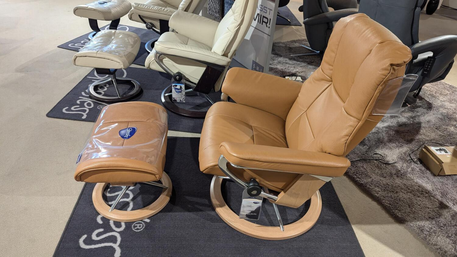 Stressless - Sessel Mayfair Leder Cori 48 Caramel Braun Holz 04 Eiche Gestell Signature 40 Aluminium - 2