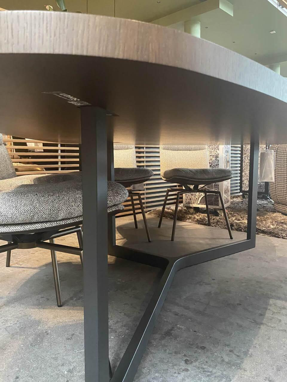 B&B Italia - Esstisch Seven Platte Räuchereiche Gestell Schiefer Schwarz Lackiert - 3