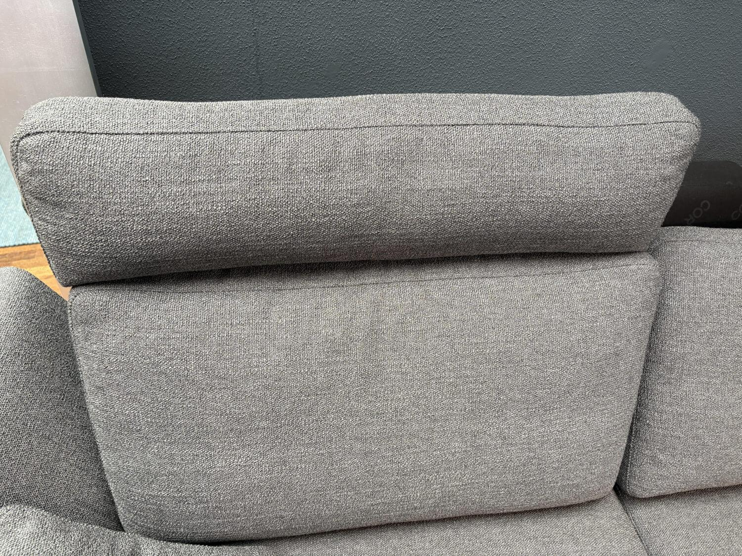 COR - Ecksofa Conseta Stoff 7146 Grau mit Kissen und Kopfstütze - 2