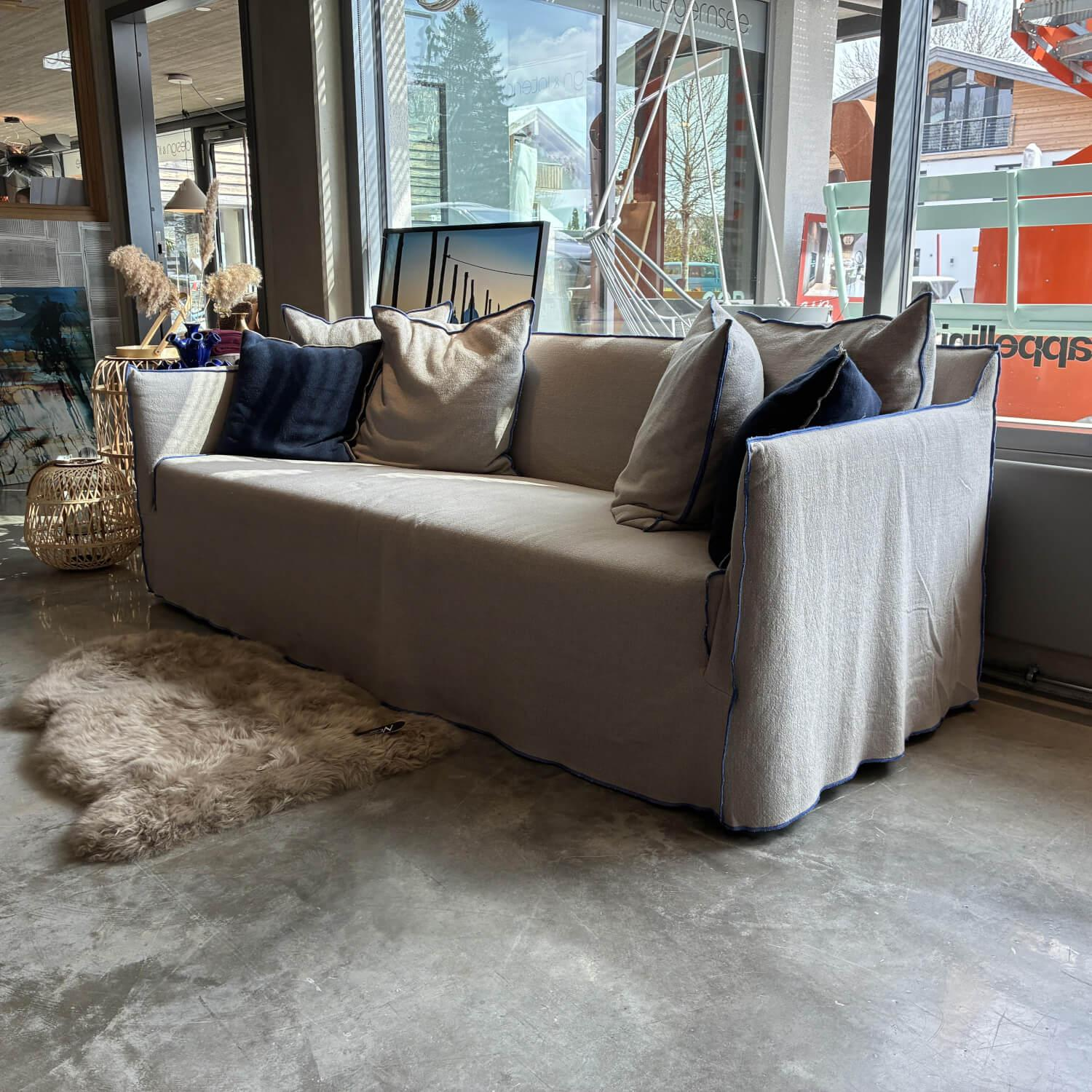 Gervasoni - Sofa Ghost 12 Stoff C Sand Zingaro Grau Inklusive Kissen - 2