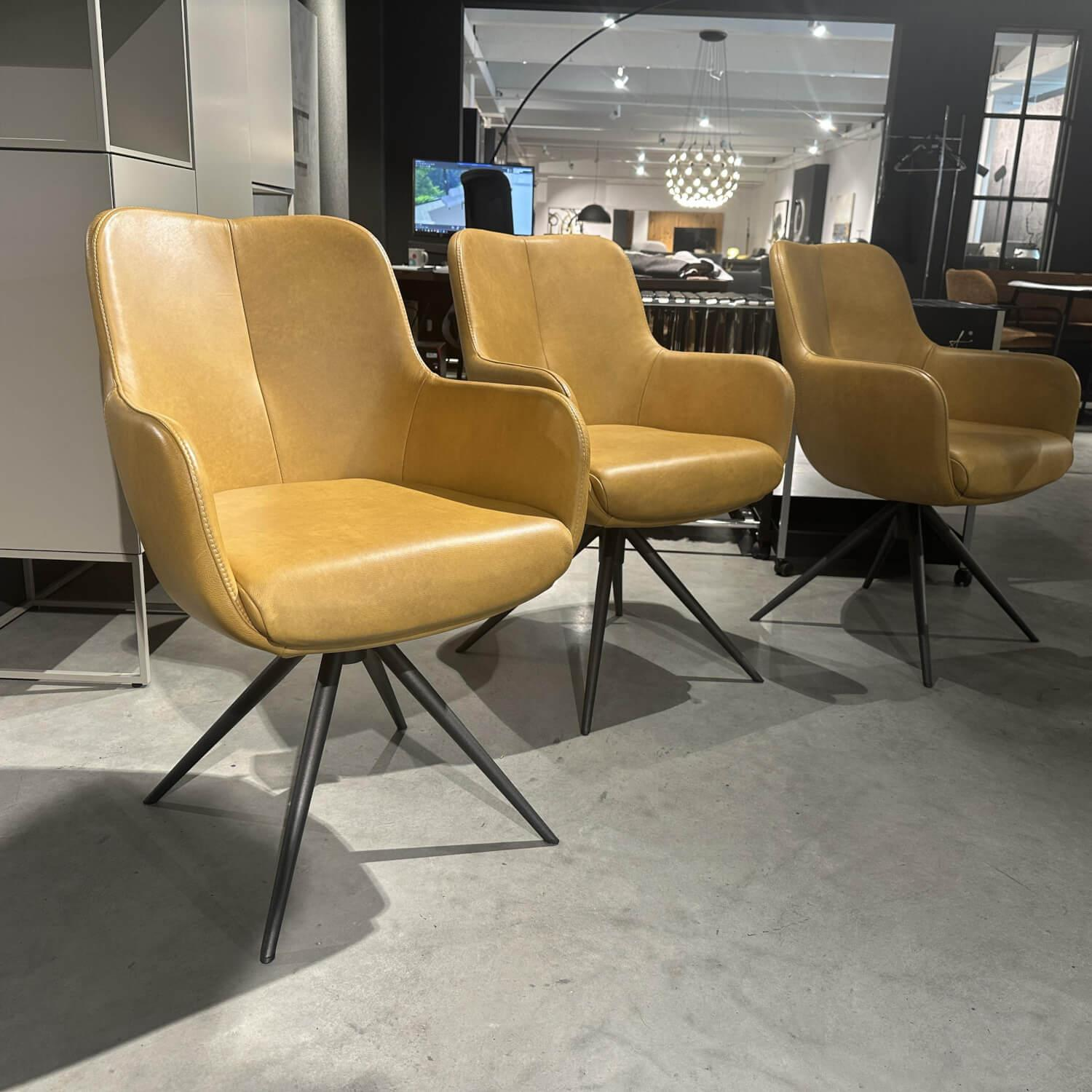 Contur - 4er Set Armlehnstuhl Mis Leder Bolf Kurkuma Gelb Gestell Metall Anthrazit Mit Kunststoffgleitern - 5